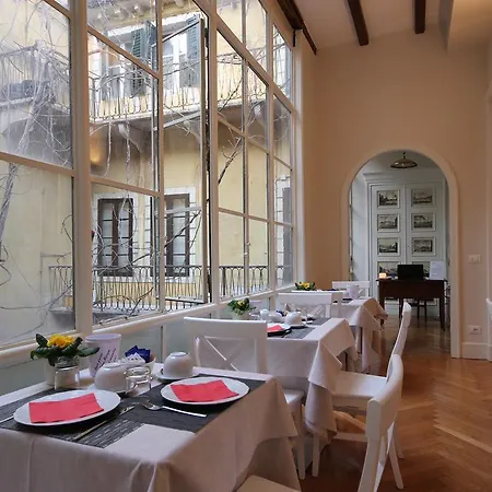 Residenza L'angolo Di Готель типу 